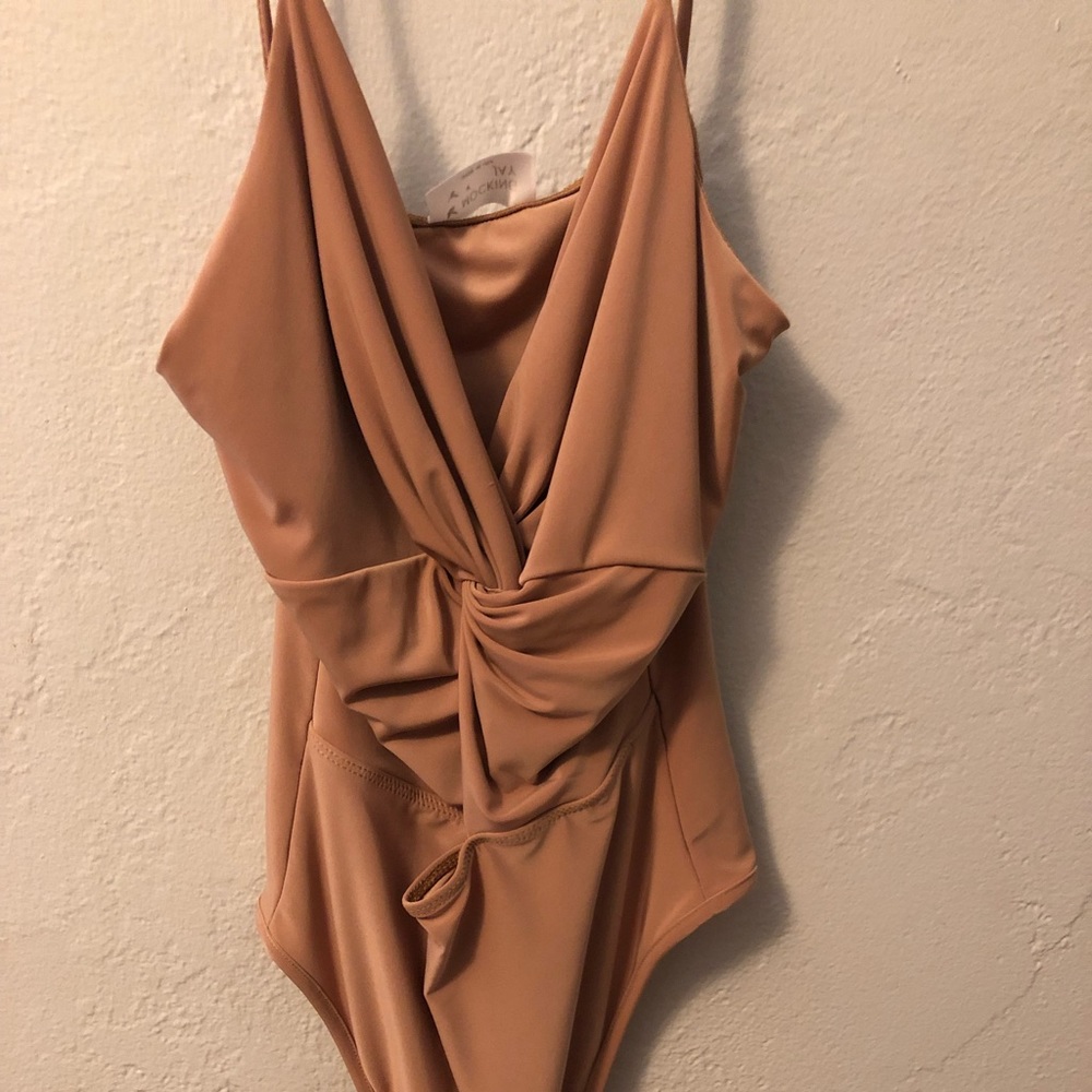 NWOT Beige Bodysuit with Twist Front & Cut Out Detail